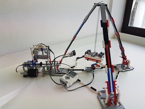 "Build your own seismograph" school contest for Greek Schools